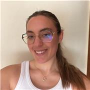 Me defino como una persona comprometida y responsable, capaz de trabajar y enseñar mis habilidades relativas al aprendizaje.